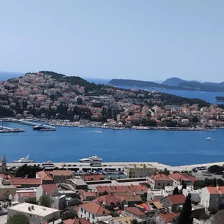 Anela With Large Common Tarrace And Beautiful Sea View 3*