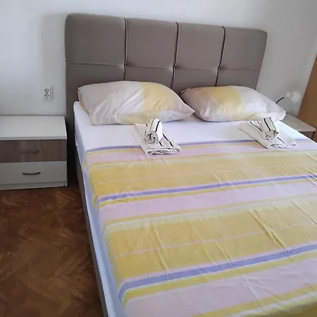 Anela With Large Common Tarrace And Beautiful Sea View Guest house