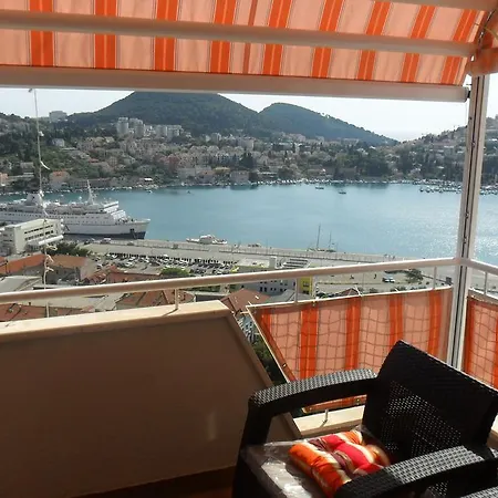 Anela With Large Common Tarrace And Beautiful Sea View 3*