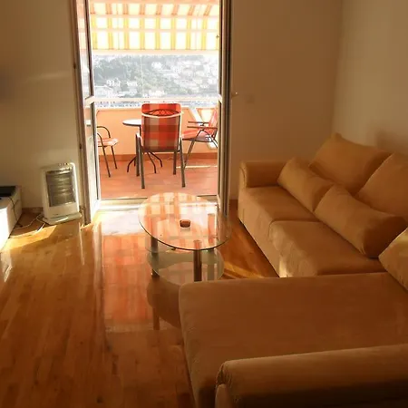 Anela With Large Common Tarrace And Beautiful Sea View 3*