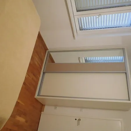 بيت ضيافة Anela With Large Common Tarrace And Beautiful Sea View دوبروفينك