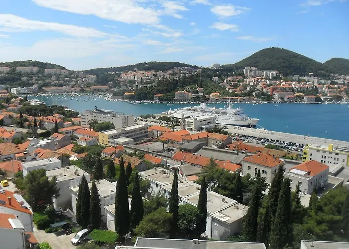 Apartment Anela With Large Private Tarrace And Beautiful Sea View