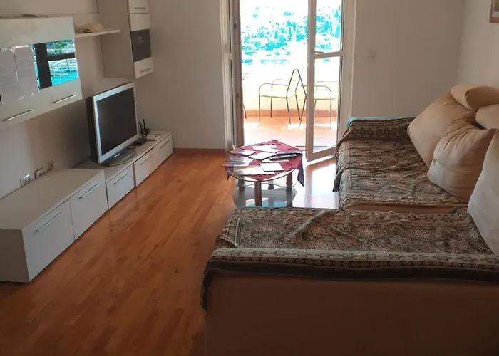 公寓 Apartment Anela With Large Private Tarrace And Beautiful Sea View *