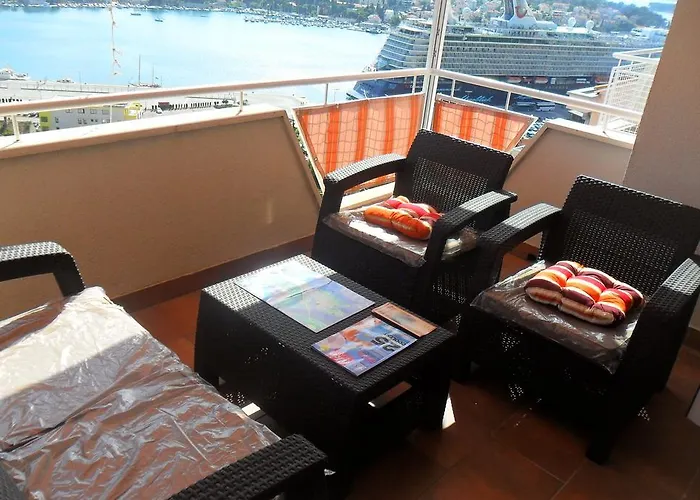 Apartment Anela With Large Private Tarrace And Beautiful Sea View 公寓 *