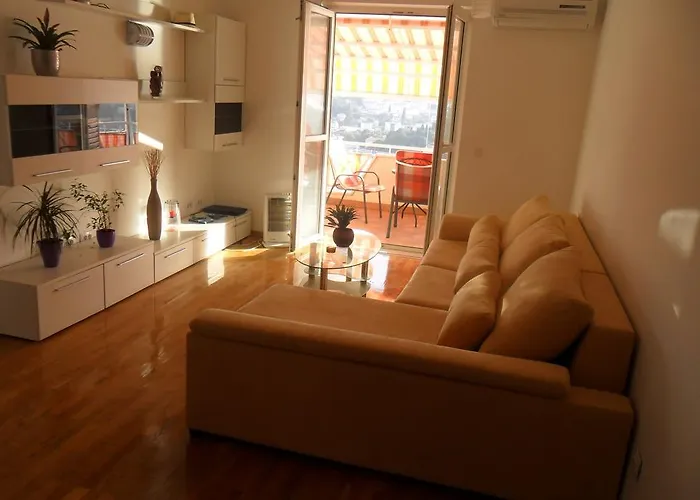 Apartment Anela With Large Private Tarrace And Beautiful Sea View Lägenhet