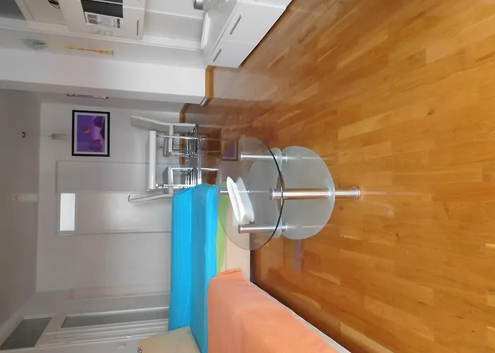 公寓 Apartment Anela With Large Private Tarrace And Beautiful Sea View *