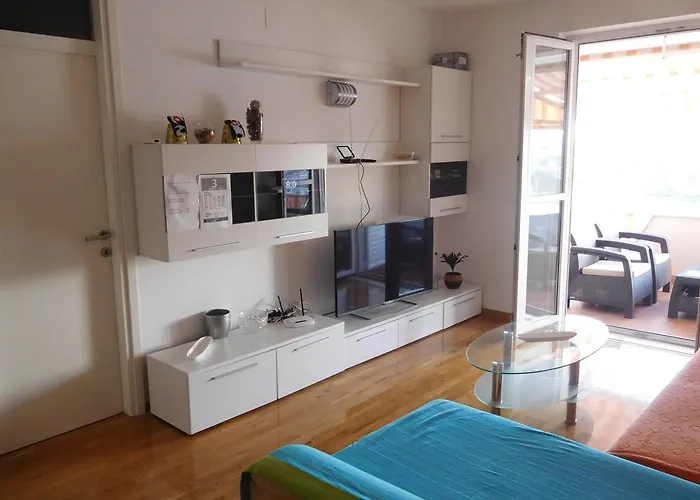 Apartment Anela With Large Private Tarrace And Beautiful Sea View